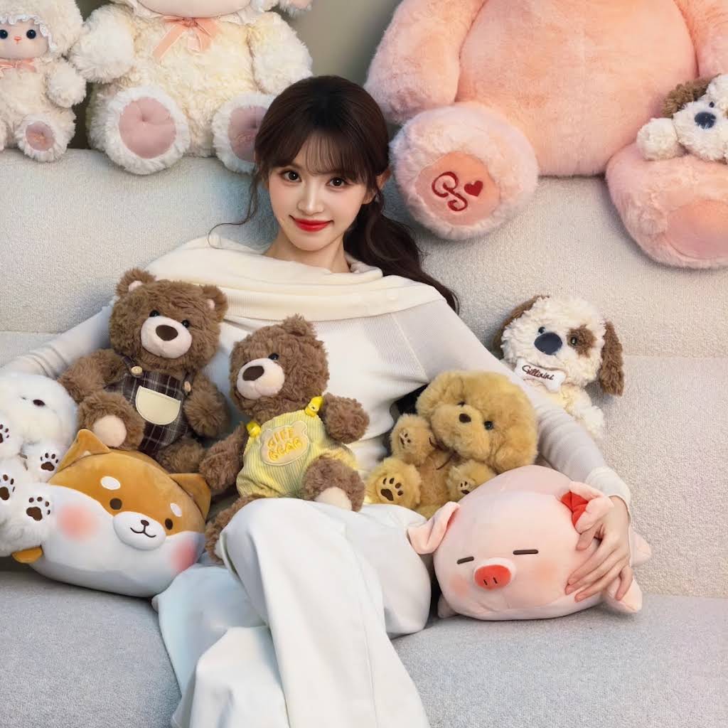 Post from vivian🐾 - YouTube