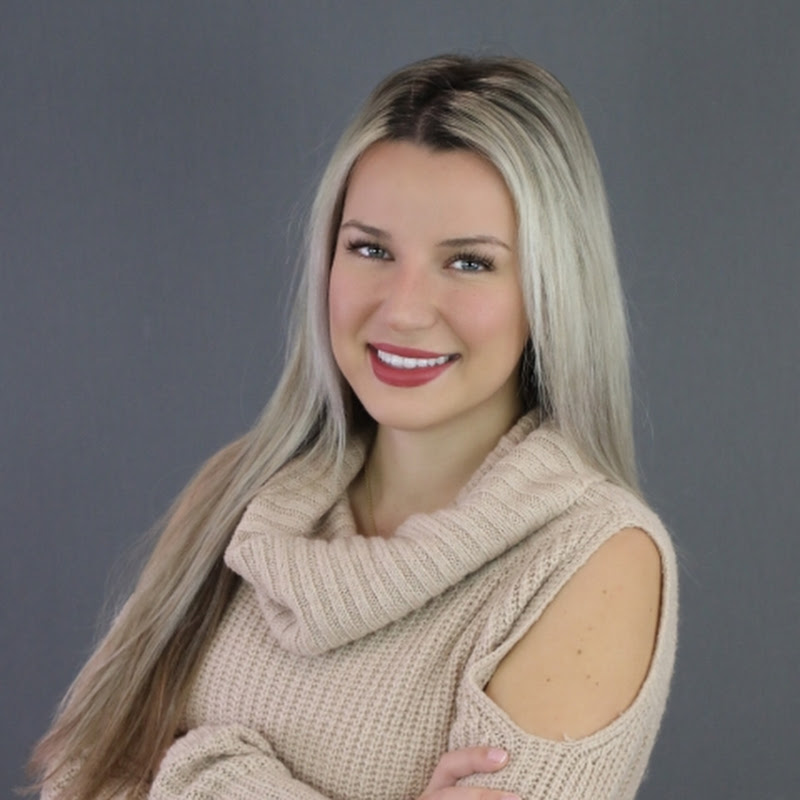 Tia Deutschmann