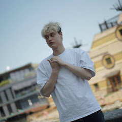 Danya Milohin - Topic