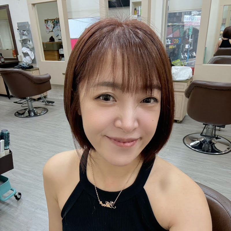 Albee三寶媽咪 Logo