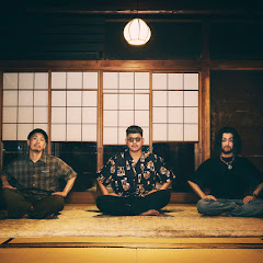 YONA YONA WEEKENDERS