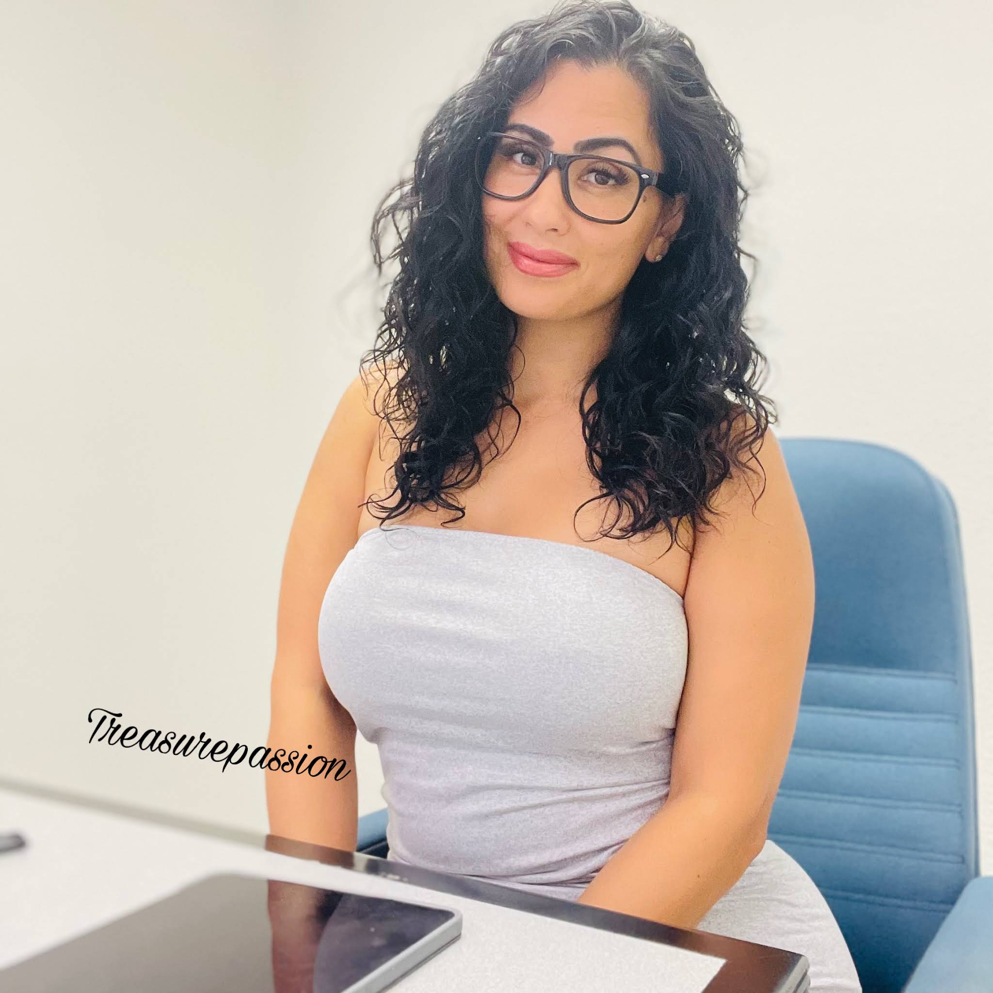 Treasure Passion'S Hidden Onlyfans Fortune - auohw3w
