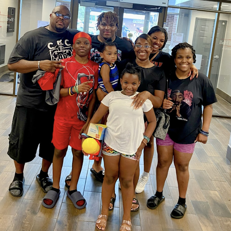 Biddings Crew 8 avatar