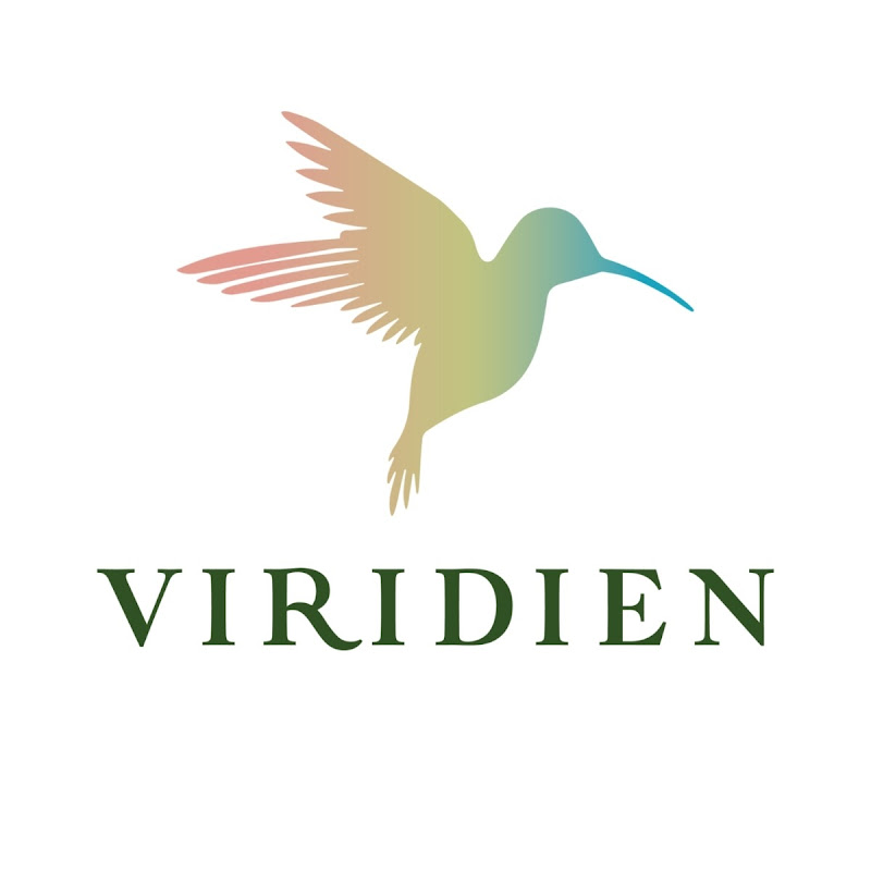 VIRIDIEN Patio & Fireplace