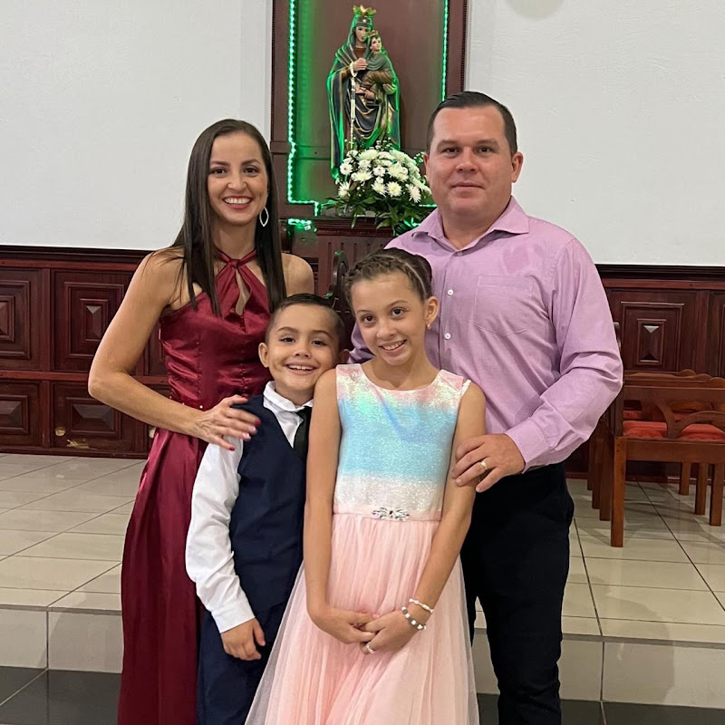 Familia Villalobos Soto