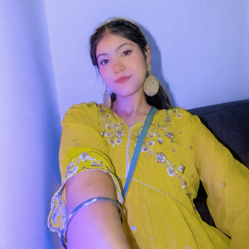 Hire Aisha — Digital Nomading YouTube creator for sponsorships