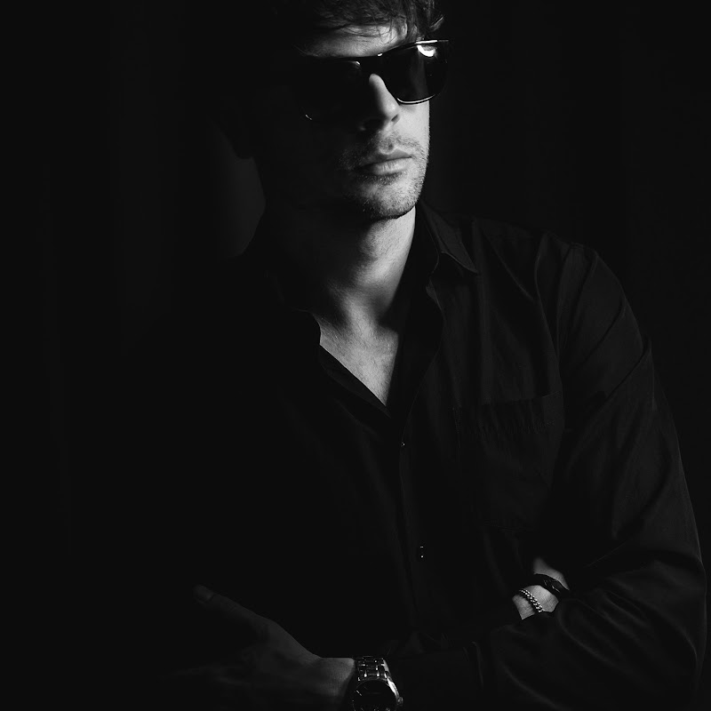 Syn Cole