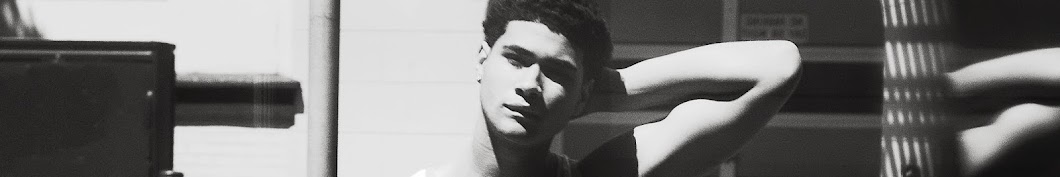 Ronnie Banks YouTube channel avatar