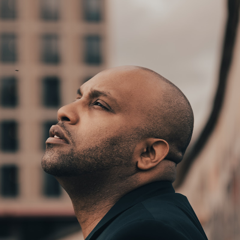 Adriano Trindade Oficial