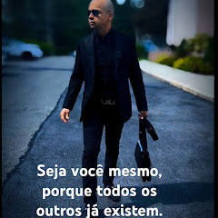 Cantor Samuel Oliveira usa