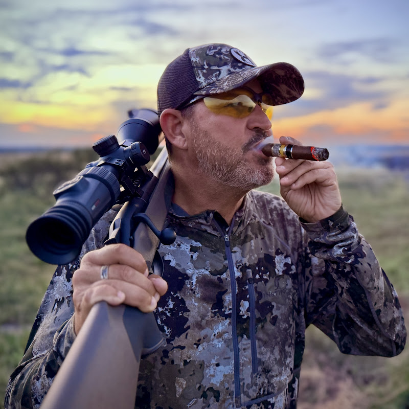 Johnny Hoffmann Outdoor