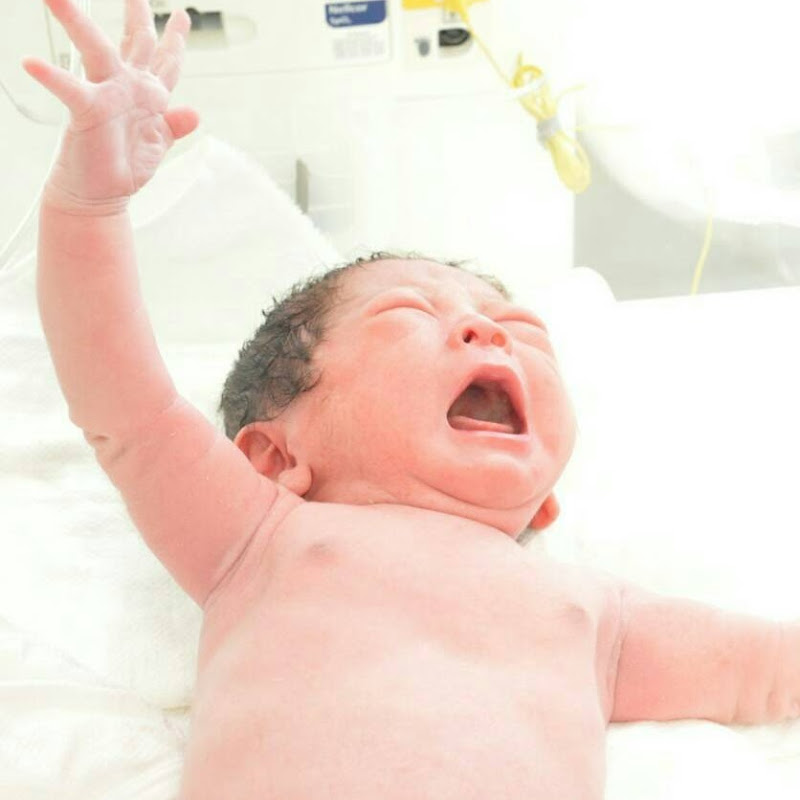 世界１満足な出産へ！助産師YouTuberアミプラ