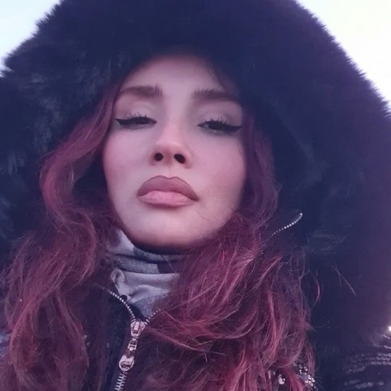 Vicky Oxum Difusión