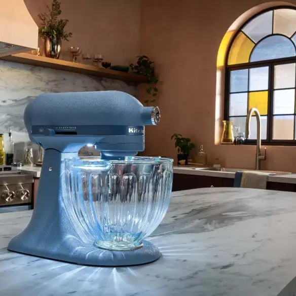 News: KitchenAid presenta Luminaire, la nuova Design Series 2026 ✨