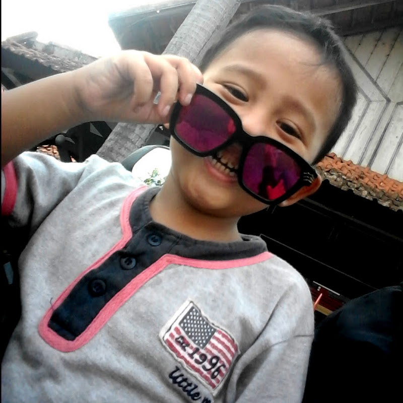 Fahmi Story Studio