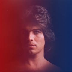 Miguel Gallardo - Topic