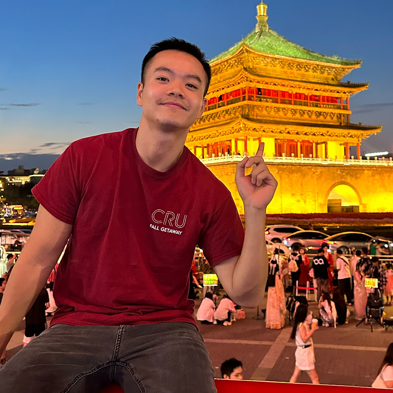 Aiden Qiu邱大 Logo