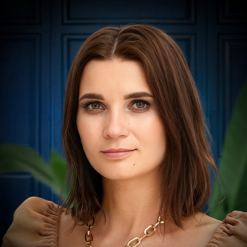 Наталья Катряева | Деньги — просто Logo