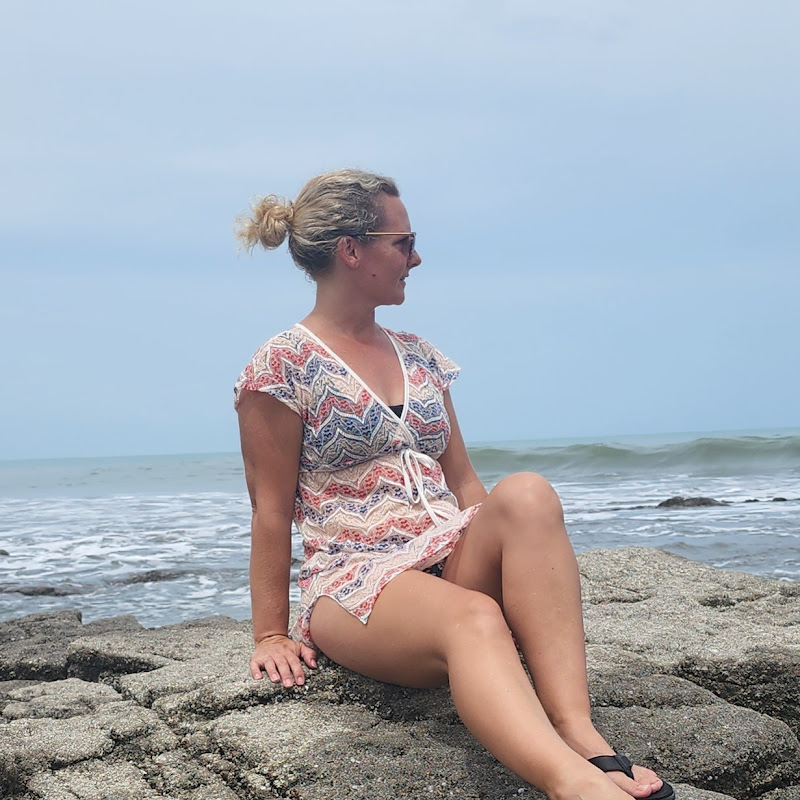 Midlife Abroad BFF