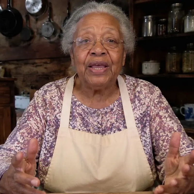 Mama Pearline