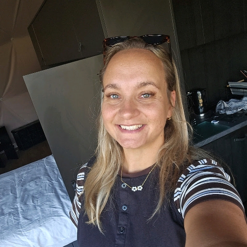 Lucy Bloor