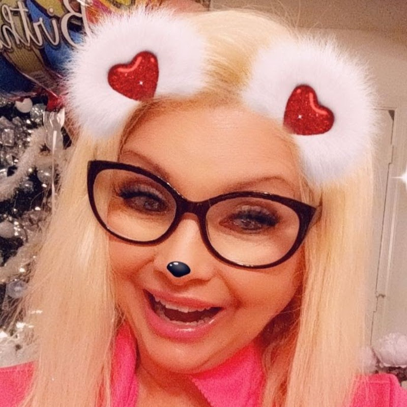 Secret Garden & Home Logo