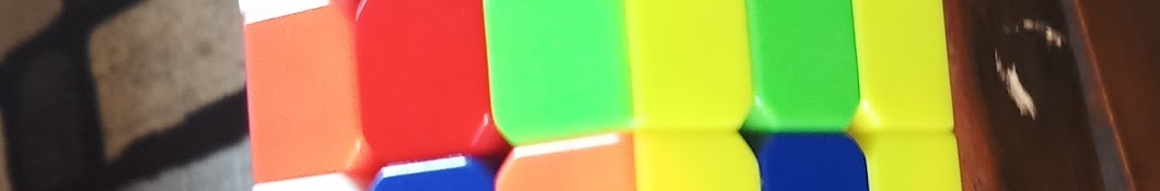 Rubiks WORLD YouTube channel avatar