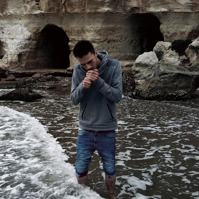 Hire Alex Boboc — Travel & Adventure YouTube creator for sponsorships