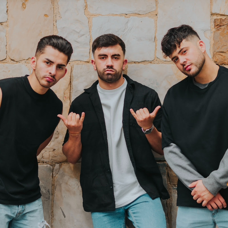 Hire Sin Ausencia — Music & Audio YouTube creator for sponsorships