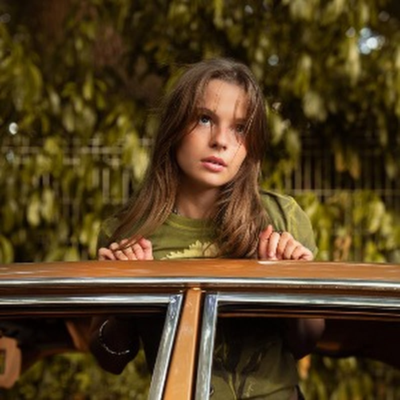 anoukleinVEVO