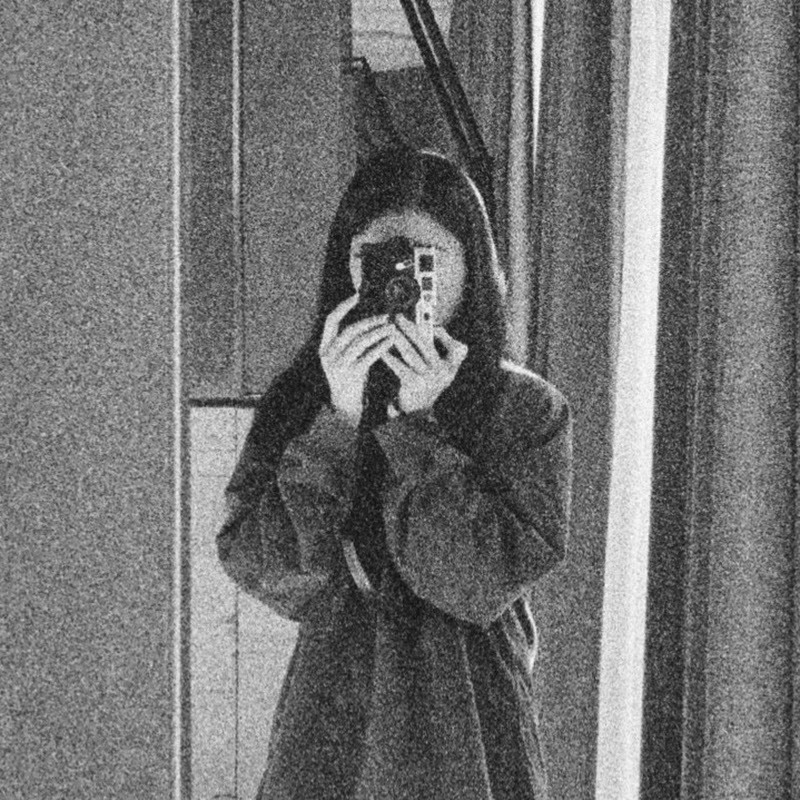 Ying아