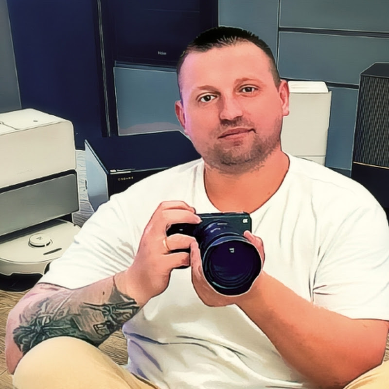 ROBOTOBZOR: обзор роботов-пылесосов Logo