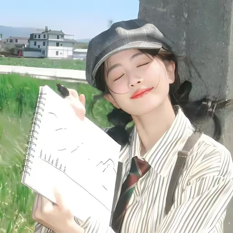 萤火追剧社 Logo