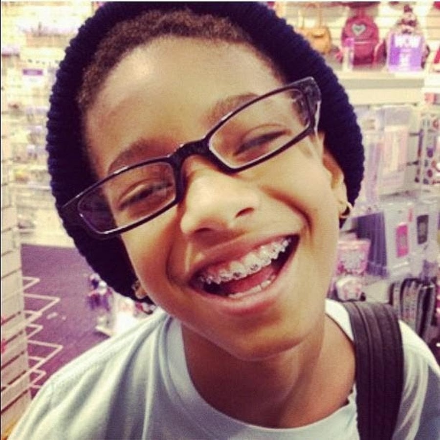 Willow Smith YouTube channel avatar