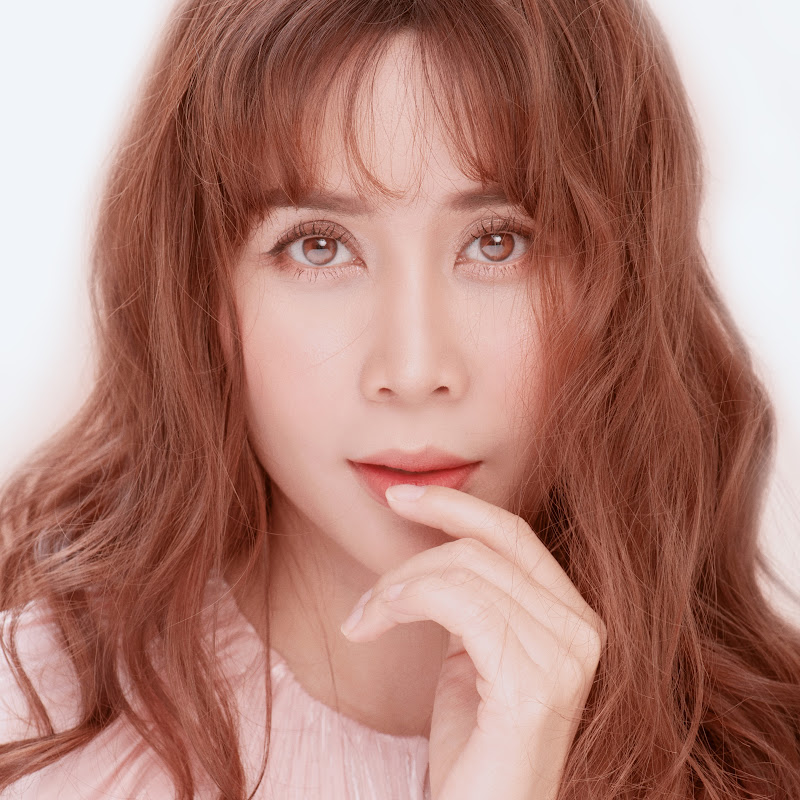 Luu Huong Giang - 網紅的藏寶箱 