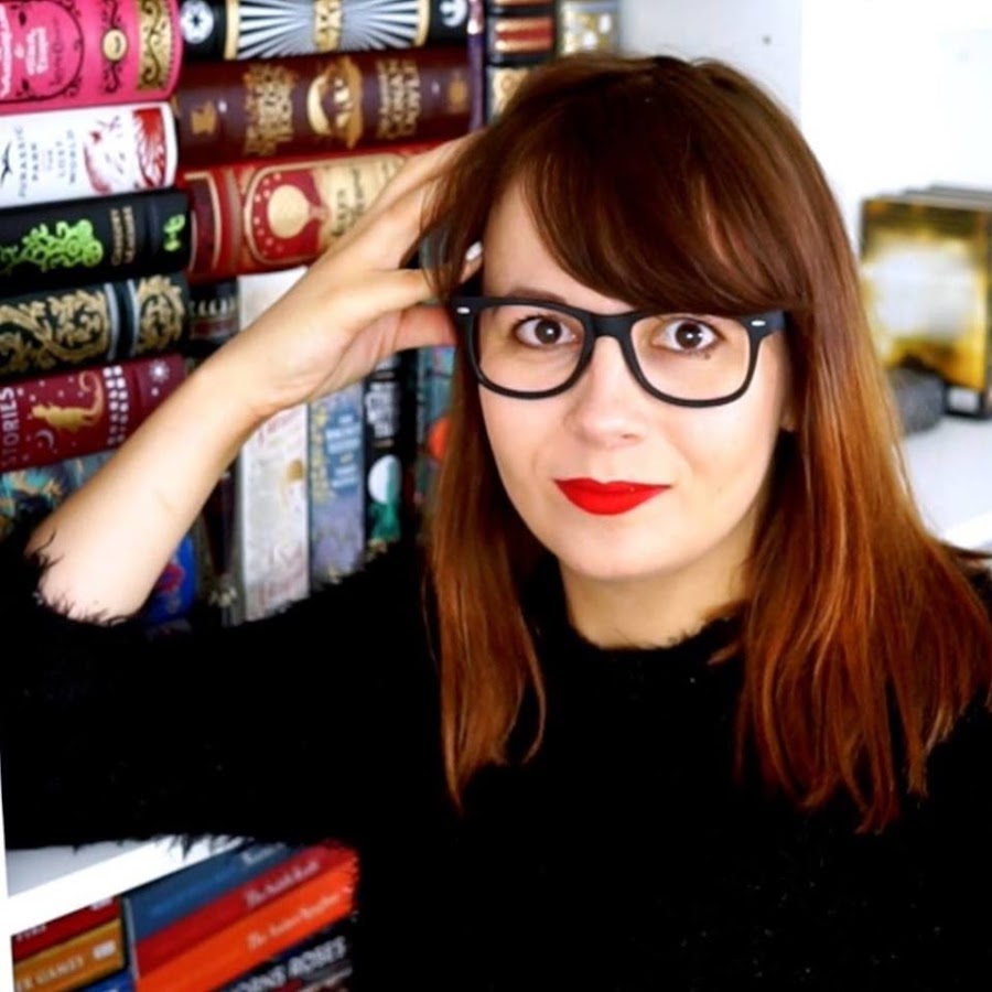 Book Reviews by Anita Avatar del canal de YouTube