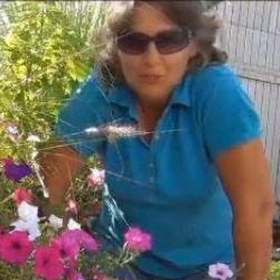 Diane Mumm Garden Videos YouTube 频道头像