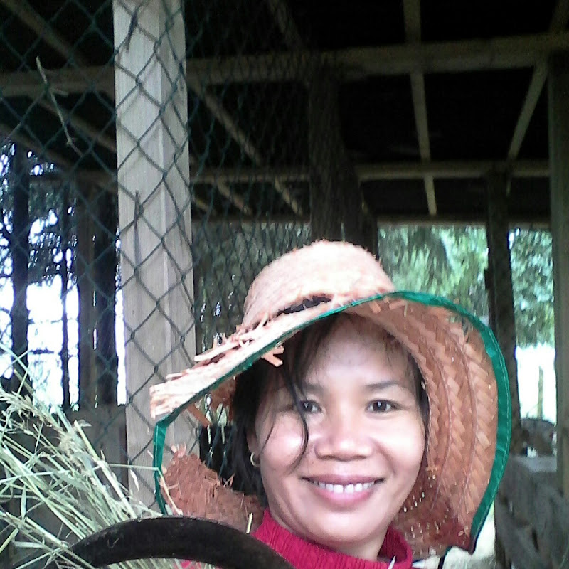 เมียฝรั่งชนบท ต๊ะ 555 - 網紅的藏寶箱 