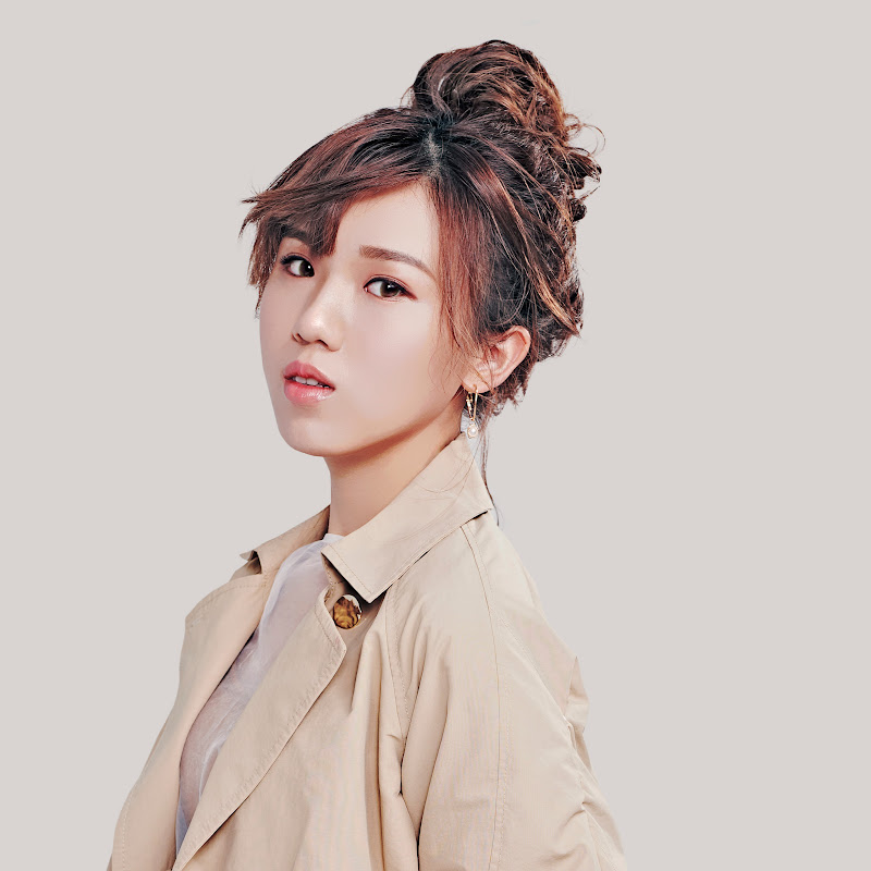 許維芳Yvonne - 網紅的藏寶箱 