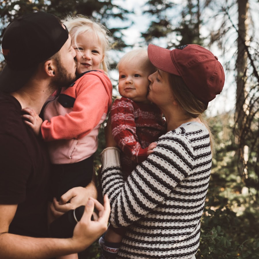 The Wander Family - Steps to Wander