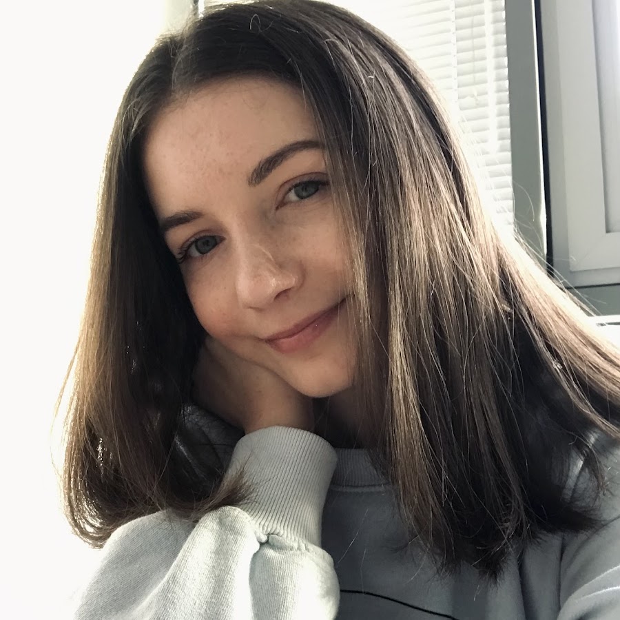 Aleksandra KrÃ³likowska YouTube channel avatar