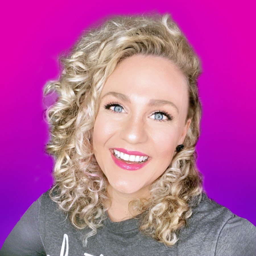 Kelsey Humphreys YouTube channel avatar