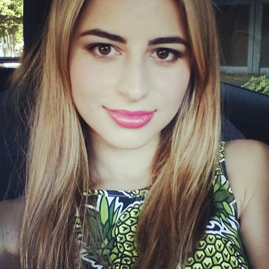 Marina Zafiris YouTube channel avatar