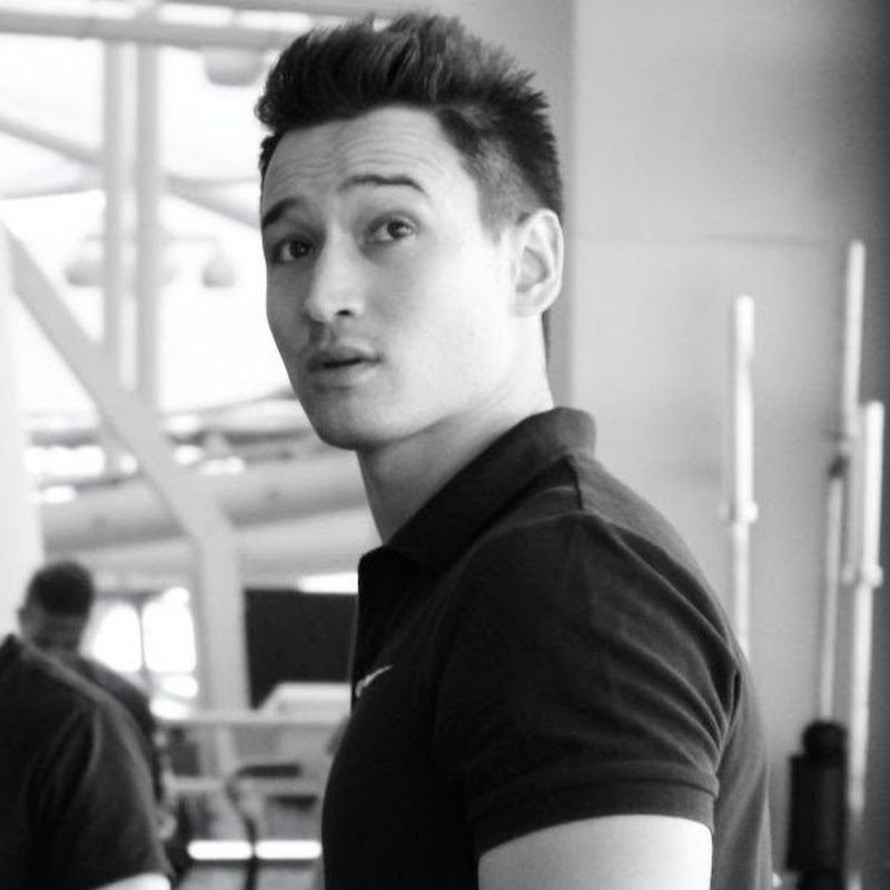 William Lo - 網紅的藏寶箱 