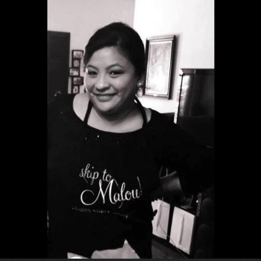 SKIP TO MALOU: COOKING WITH A FILIPINO ACCENT Avatar de chaîne YouTube