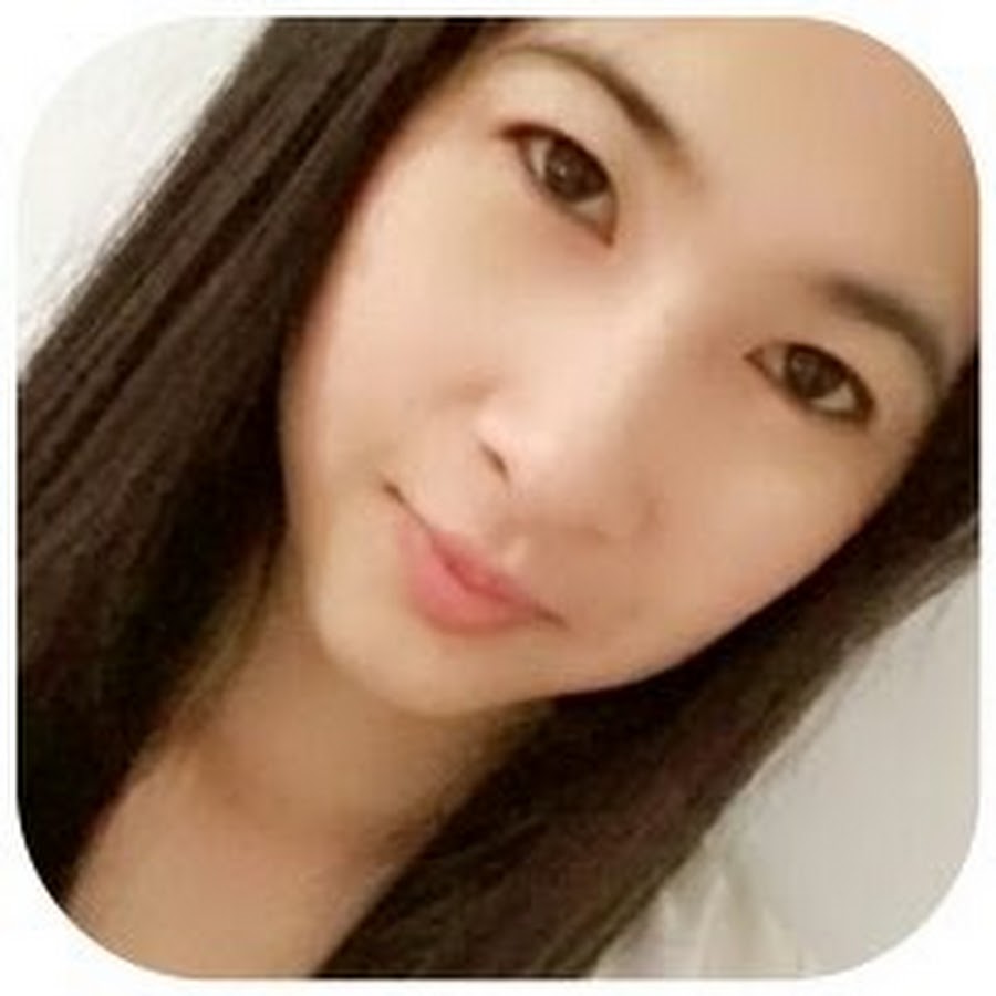 Vinalia YouTube channel avatar