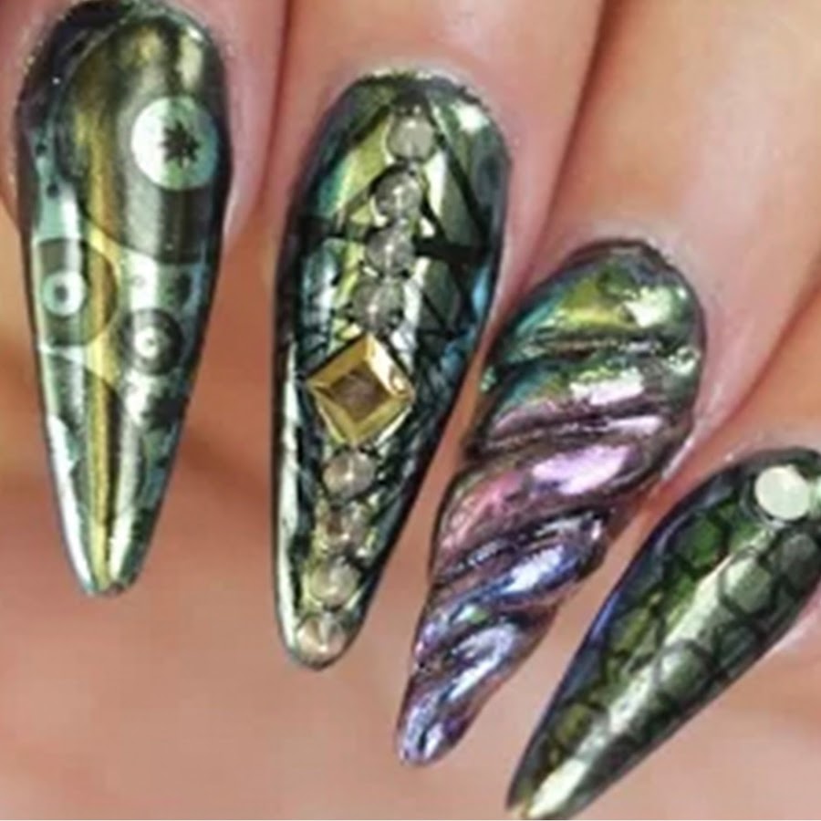 Laura Tagle Nails /