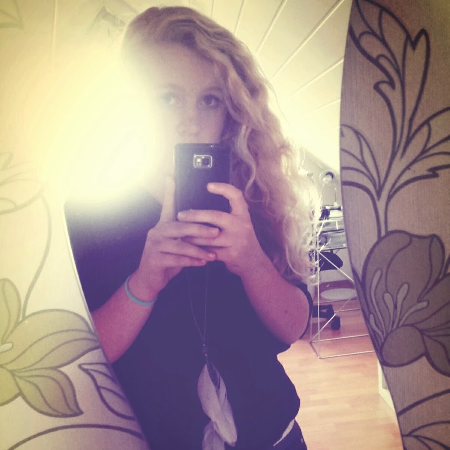 Malena Reuss Youtube