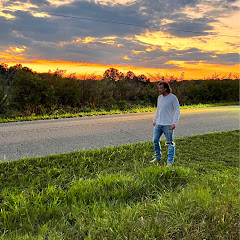 Thumbnail of related channel