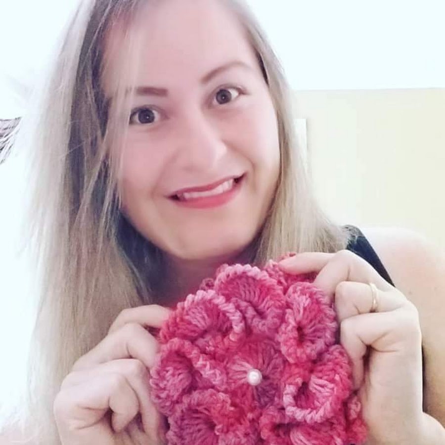 Lilian Gomes CrochÃª YouTube channel avatar